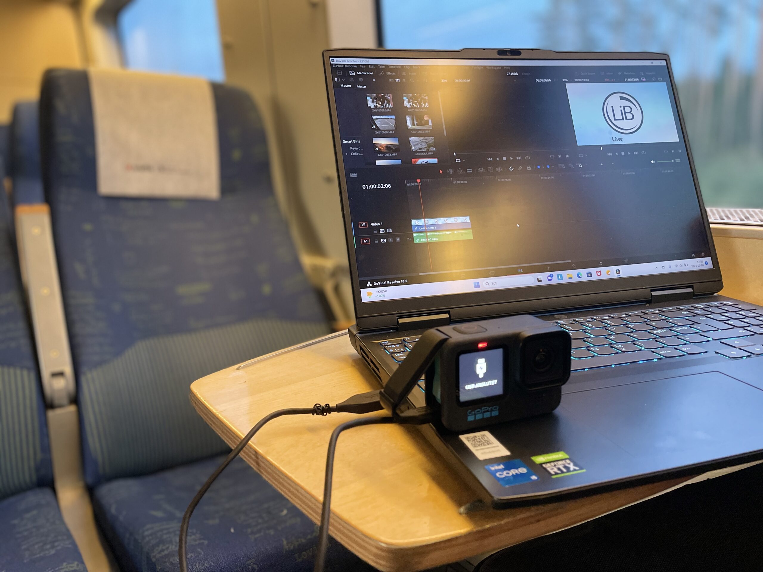 Husbil i Öregrund innan vi lämnar ifrån oss Affe i Knivsta